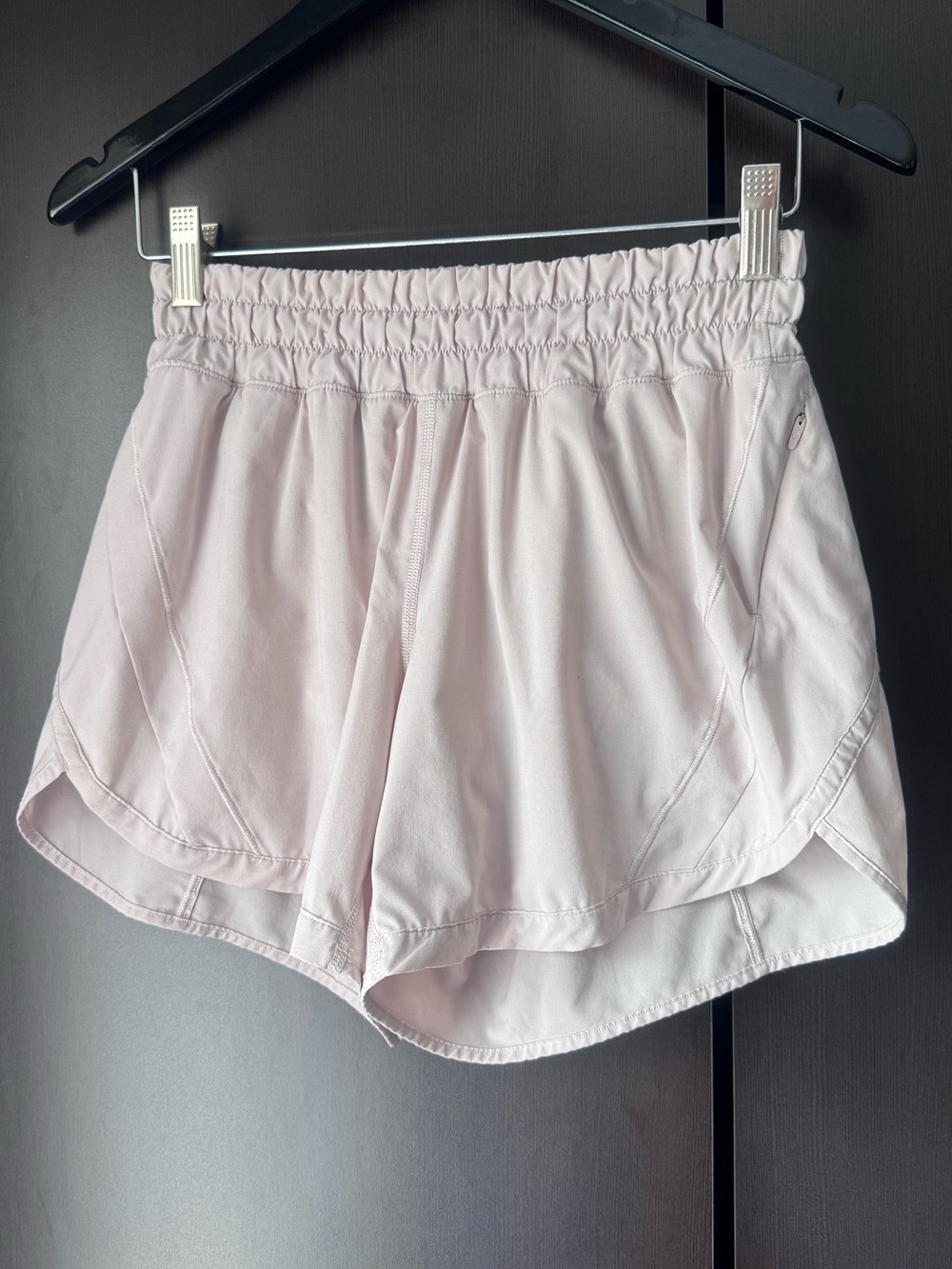 Lululemon Track That High-Rise Lined Running Shorts Bone Beige Women’s Size 6